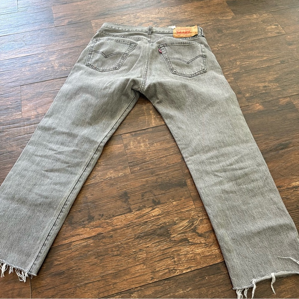 Men's 501® Original Fit Button Fly Non-Stretch Jeans In Grey - Picture 2 of 4